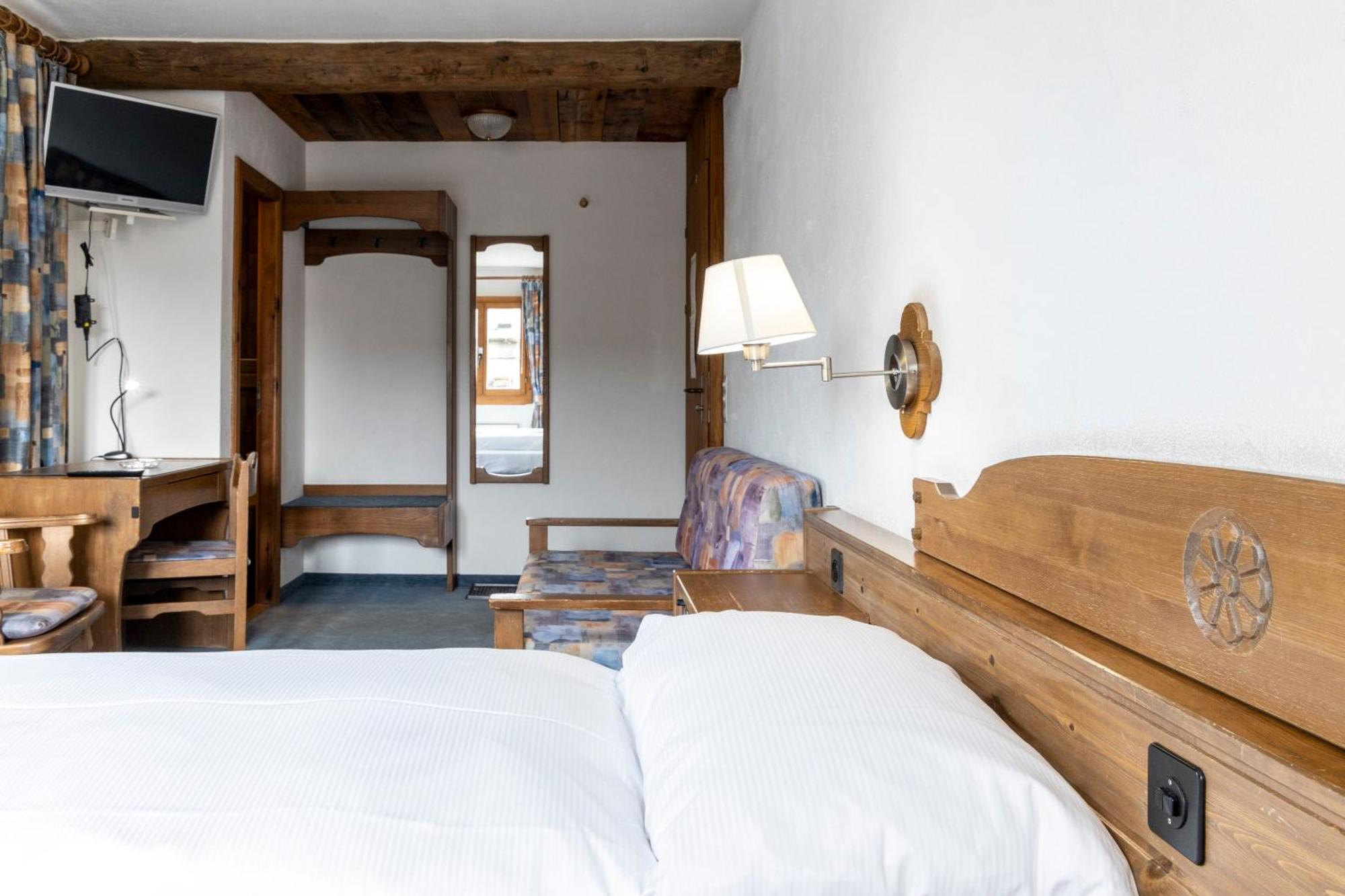 Hotel Chesa Grischa Sils Baselgia Exterior foto